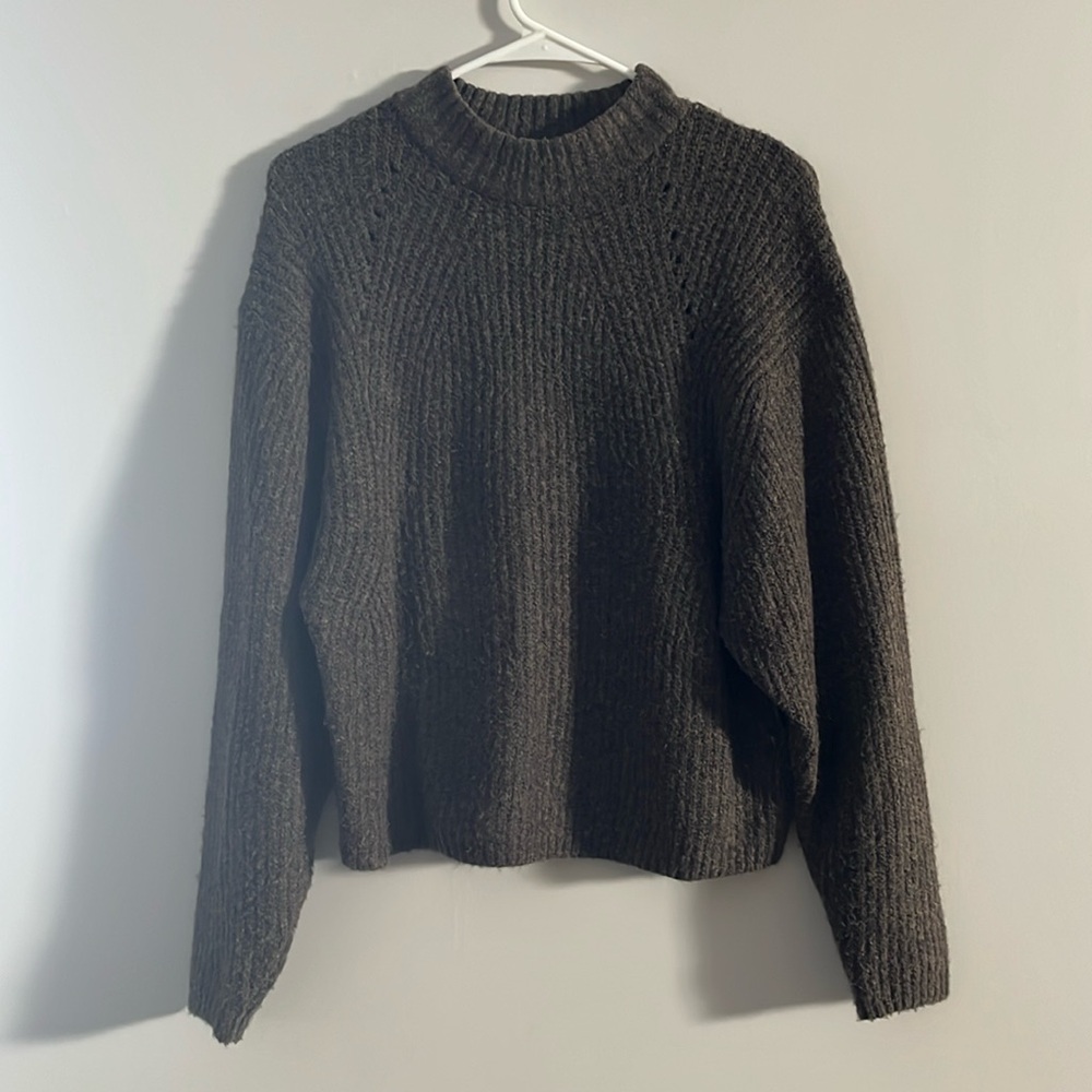 Prologue brown sweater
